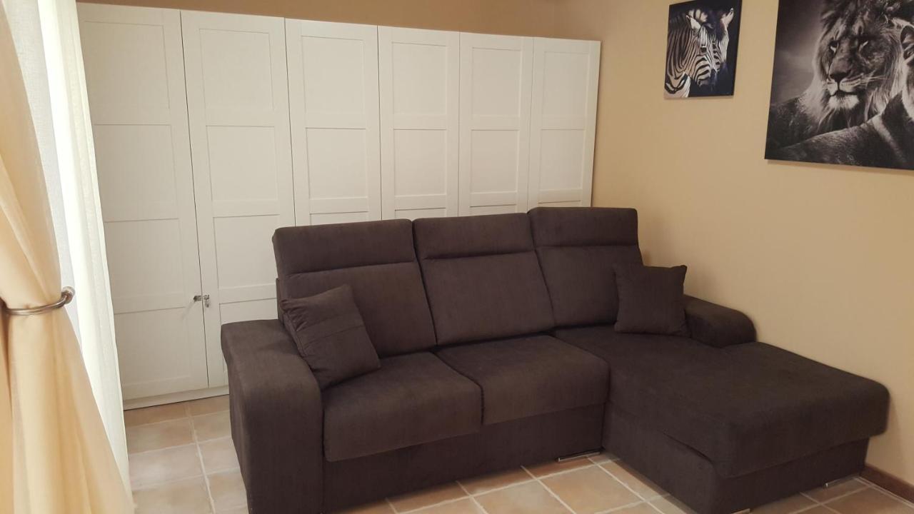 Beautiful, Spacious Villa, Heated Pool, Sleeps Eight, With Quality Furnishings Caleta De Fuste Esterno foto