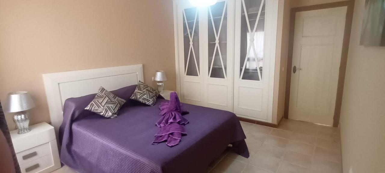 Beautiful, Spacious Villa, Heated Pool, Sleeps Eight, With Quality Furnishings Caleta De Fuste Esterno foto