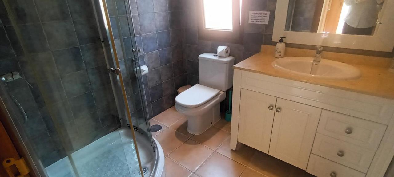 Beautiful, Spacious Villa, Heated Pool, Sleeps Eight, With Quality Furnishings Caleta De Fuste Esterno foto